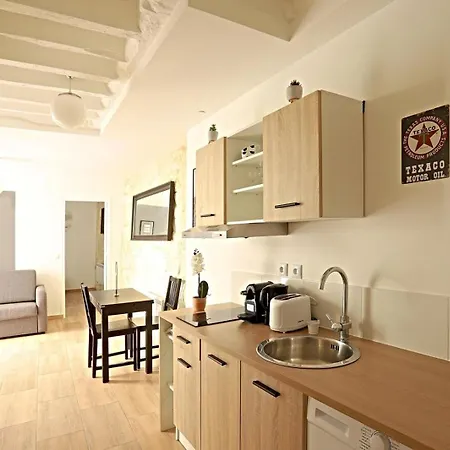 Faubourg St Denis 4 Personnes Apartment